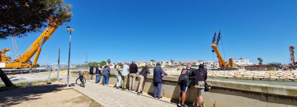 Recta final per a la tan esperada passarel·la sobre el riu Cervol