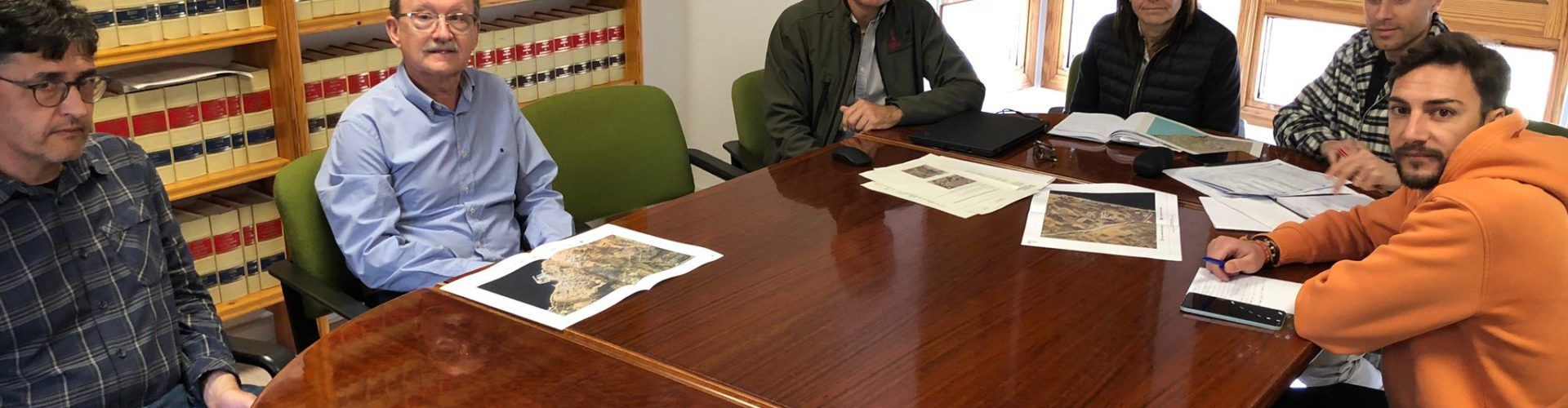 Ajuntament d’Alcalà-Alcossebre i Conselleria de Medi Ambient coordinen l’ampliació dels sistemes per a la localització i captura de porcs senglars