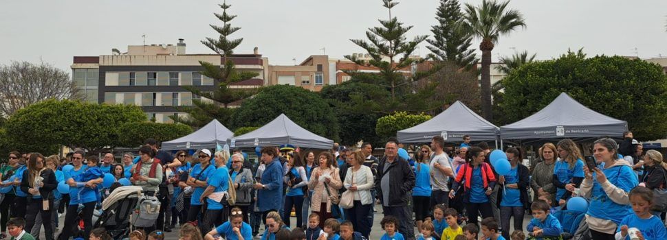 Benicarló se viste de azul por el autismo