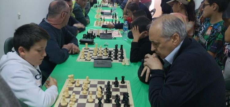 El Riu Sénia Benicarló ‘B’ d’escacs cau als quarts de final d’una temporada històrica
