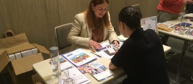 Peñíscola se promociona como destino familiar en Murcia