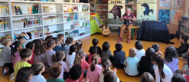 Peníscola celebrarà el Dia del Llibre amb el lliurament de roses roges