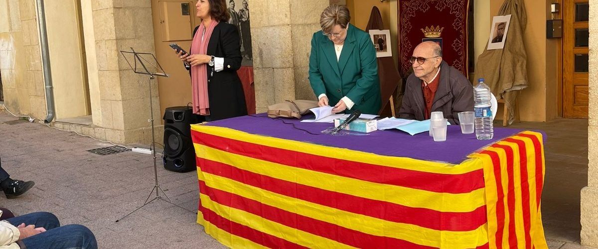 Albocàsser ret homenatge als represaliats locals en Mauthausen i recorda també a Miguel Hernández