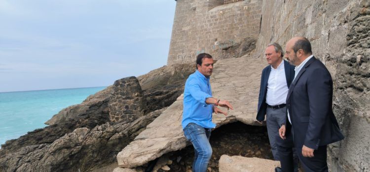 El PP de Peníscola urgix la protecció del tómbol davant la “desídia” de Pedro Sánchez i l’absència de pressupost per a 2024