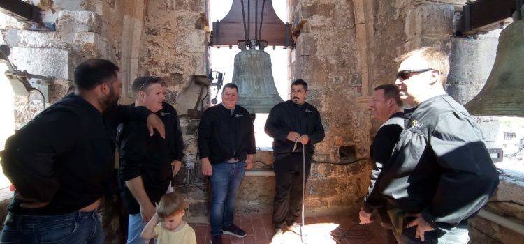 Un grup de joves de Canet lo Roig faran sonar manualment les campanes de l’església en dies importants