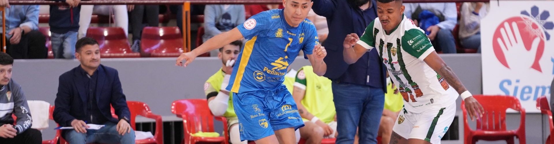 El Servigroup Peñíscola se topa con un gran Fabio y cae por la mínima en Córdoba (5-4)