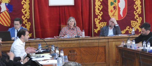 El ple d’abril, en imatges