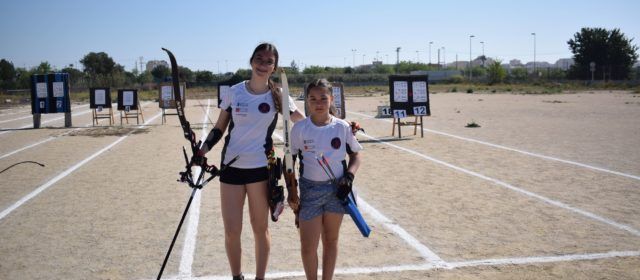 Presentación de las Damas de Fiestas a los socios del Club Deportivo de Tiro con Arco Maestrat