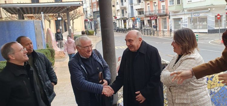Fe i fets: Jo estic amb l’arquebisbe Benavent