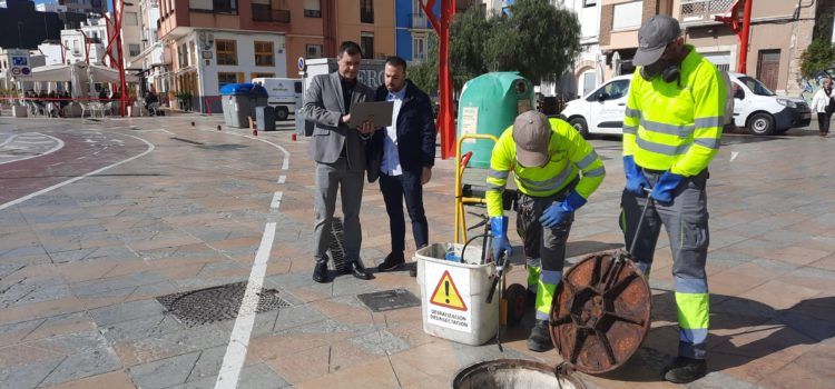 L’Ajuntament inicia la campanya de desinsectació del clavegueram