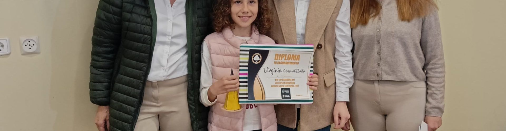 Entrega de premios a las manualidades de Semana Santa