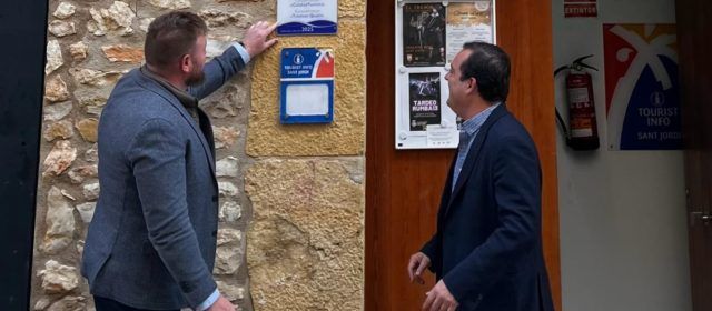 El Ayuntamiento de Sant Jordi busca sinergias con la Diputación para potenciar la promoción de su oferta turística