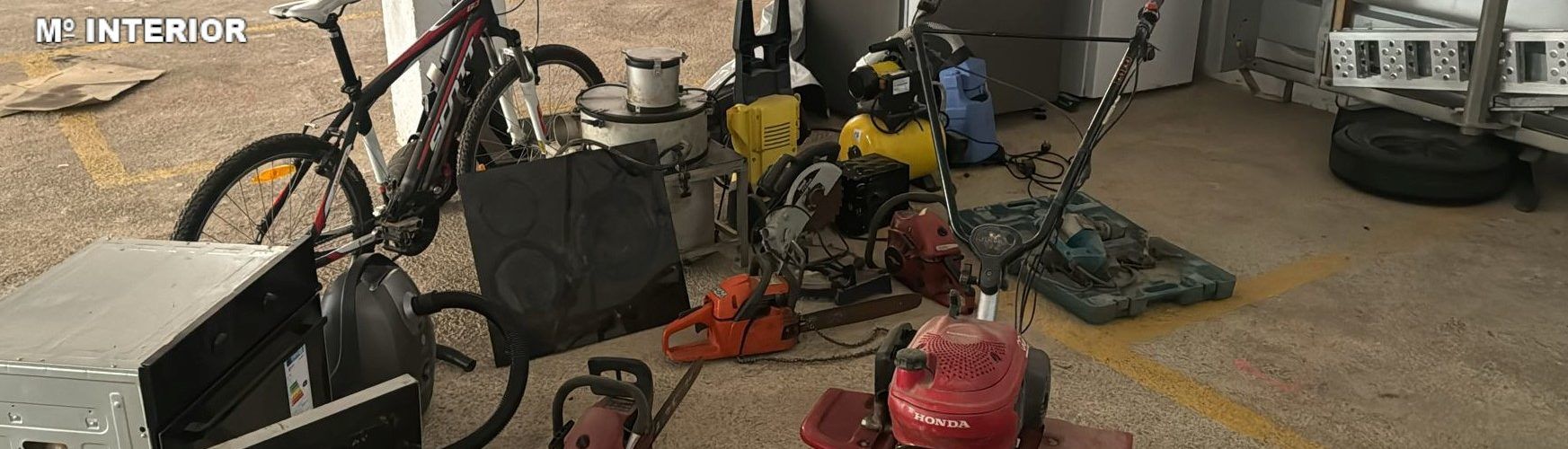 La Guardia Civil desarticula un grupo criminal y esclarece 17 hechos delictivos cometidos en casas de campo y en un ayuntamiento