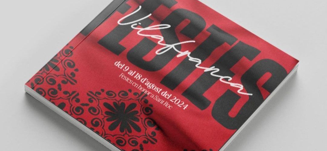 Les faldetes del Ball Pla protagonistes de la portada del llibre de Festes de Vilafranca