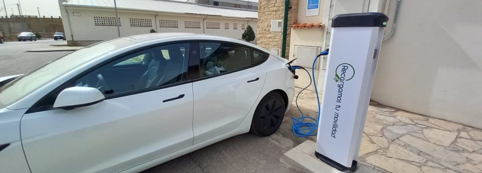 Vilafranca activa un punt per a recàrrega de vehicles elèctrics