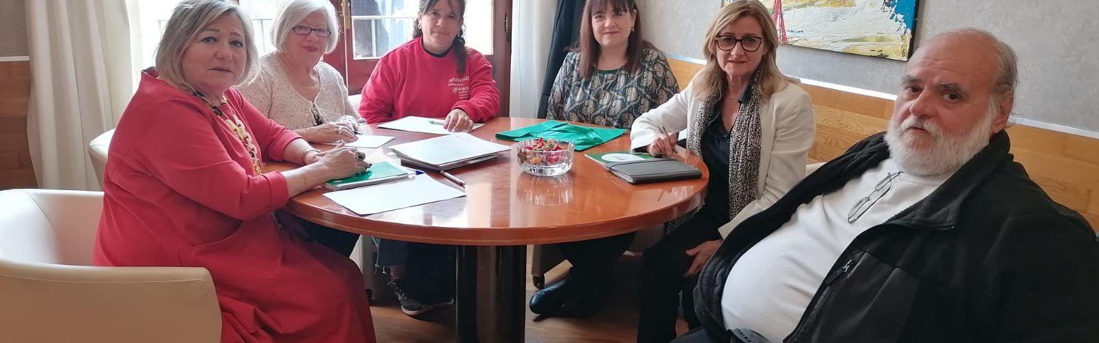 Reunión d’AFANIAD con la alcaldesa