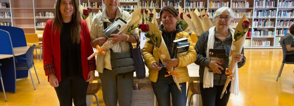 Peñíscola celebrará el Día del Libro con la entrega de rosas rojas a quienes participen de las actividades en la Biblioteca 