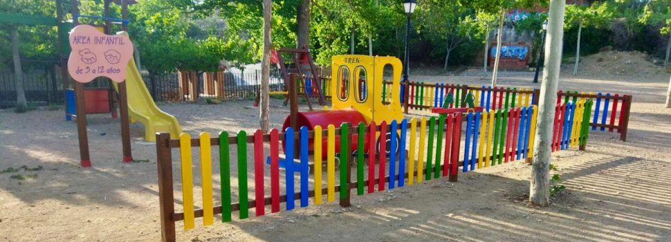 L’Ajuntament realitza el manteniment i adequació dels parcs infantils