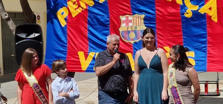 Presentació de la dama de festes i el cavaller infantil de la Penya Barça