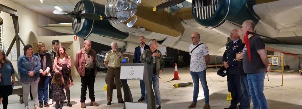 La XII Diada Commemorativa del Camp d’Aviació de la Sénia, en vídeos i fotos