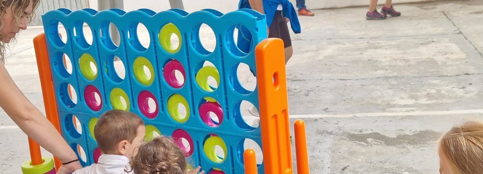 Dia de la Família amb un Family Park de jocs tradicionals