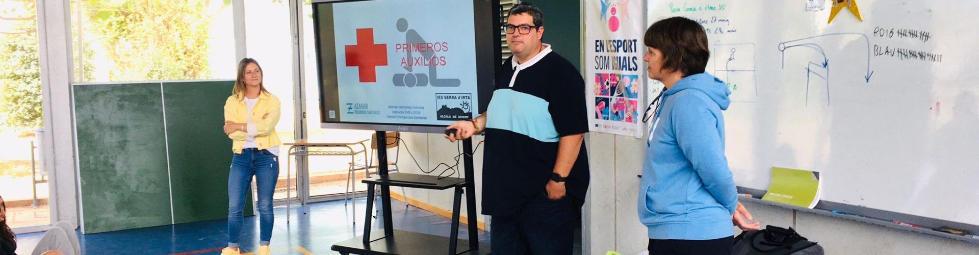 L’Ajuntament d’Alcalà-Alcossebre forma a l’alumnat de l’IES Serra d’Irta en primers auxilis