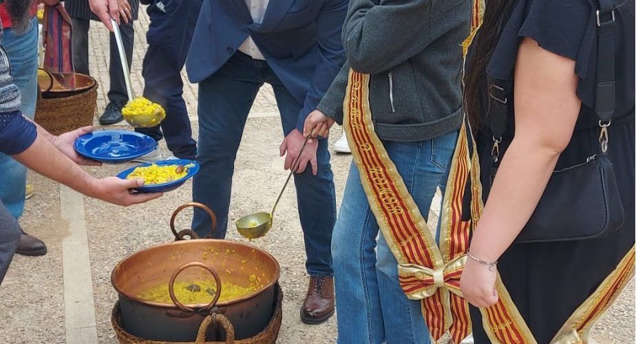 Sant Jordi despide sus fiestas patronales con su tradicional romería al Real Santuario de la Mare de Déu