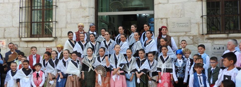 41 dames i cavallers per a les festes de S.Joan i S.Pere de Vinaròs