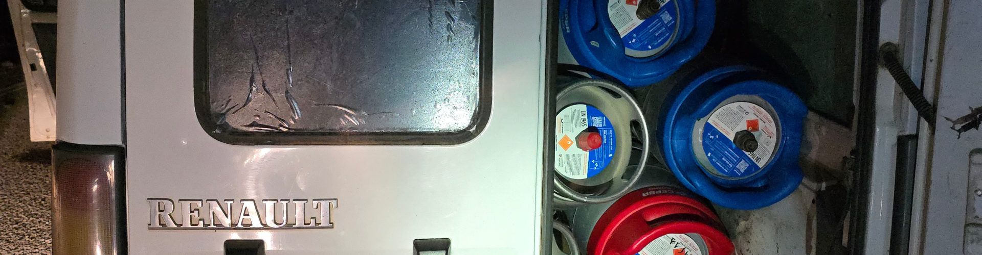 Detenidos los responsables del robo de 203 bombonas de gas en áreas de servicio, como las de Cabanes i Alcalá de Xivert
