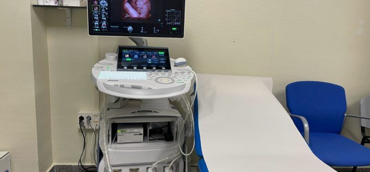 El Hospital de Vinaròs invierte 108.900 euros en un ecógrafo digital doppler para ginecología y obstetricia