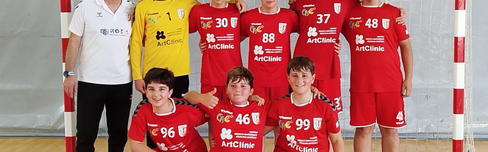 Fi de temporada de l’infantil del Club Balonmano Vinaròs amb victòria