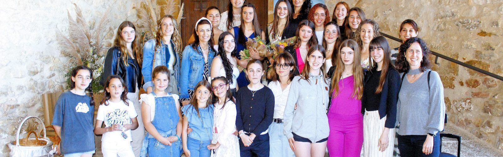 Carla Amela Gilabert i Noa Calduch Buch, damés de fetes de Gentsana