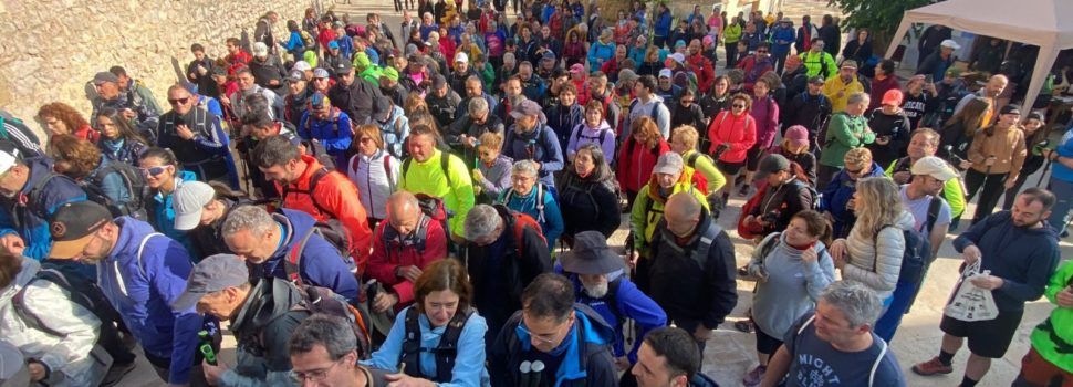 400 participants en XV Marxa per la Tinença de Benifassà