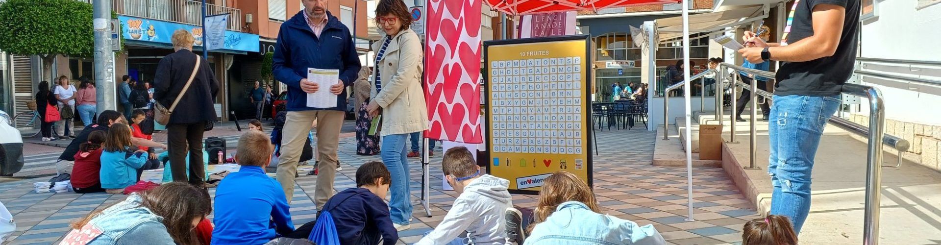 L’AVL promociona el valencià a Benicarló amb activitats per a totes les edats