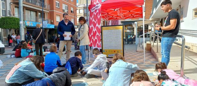 L’AVL promociona el valencià a Benicarló amb activitats per a totes les edats