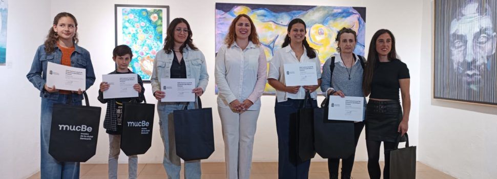 Lara Pitarch i Ailín Núñez guanyen a Benicarló el Concurs de Primavera de Dibuix i Pintura