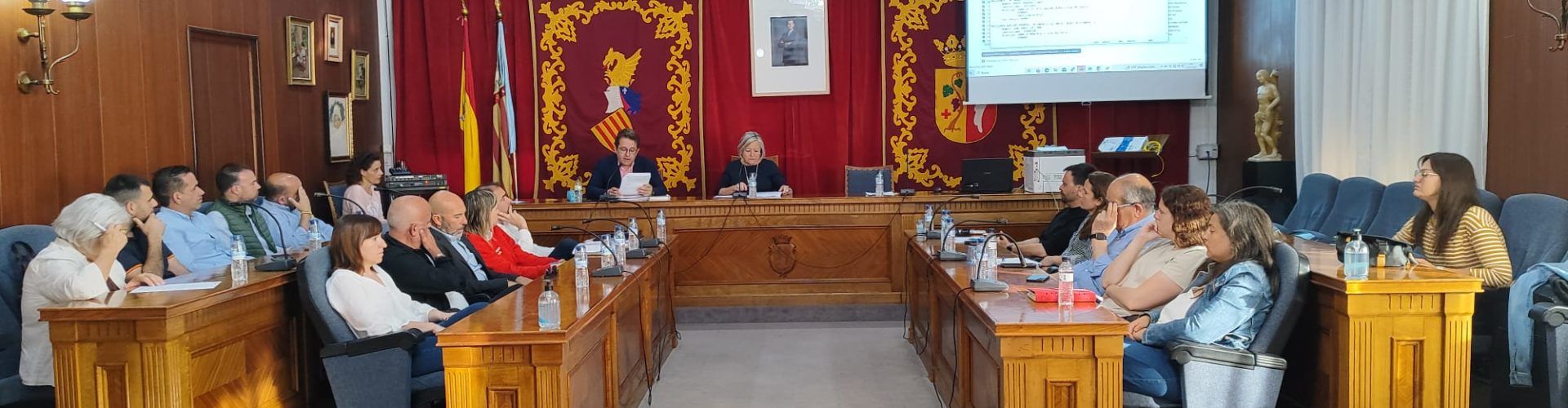 Ple extraordinari de cinc minuts de durada