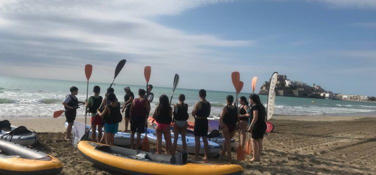 Uns 200 escolars de Peníscola gaudeixen d’activitats nàutiques en col·laboració amb la Regidoria d’Esports 
