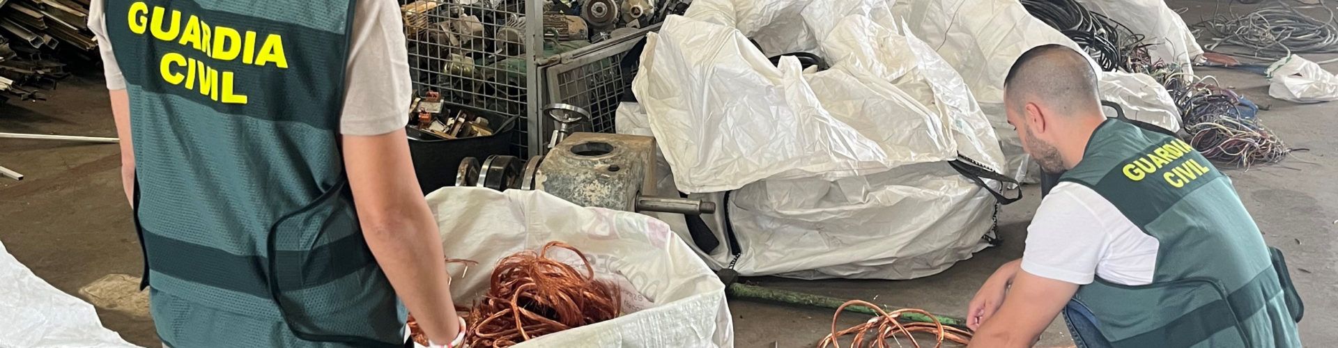 Detenidos cuatro integrantes de una banda criminal por el robo de nueve toneladas de cobre en  Vinaròs y Peñiscola 