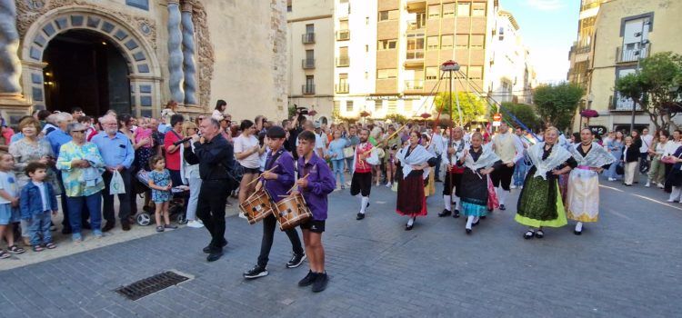 Vídeos i fotos de la processó del Corpus a Vinaròs