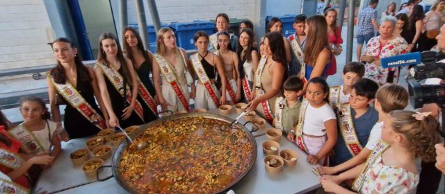 Cigrons amb costella i espinacs, el plat de mostra de cuina vinarossenca