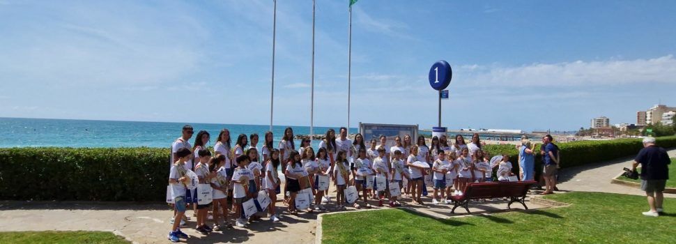 Hissada de la Bandera Blava a la Platja Fora Forat