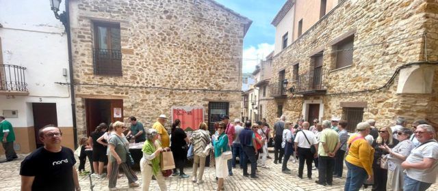 Benassal reivindica la literatura valenciana en la I Fira Mostra la teua llengua