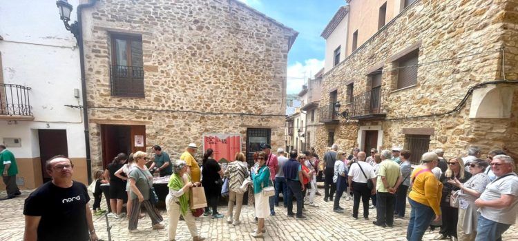 Benassal reivindica la literatura valenciana en la I Fira Mostra la teua llengua