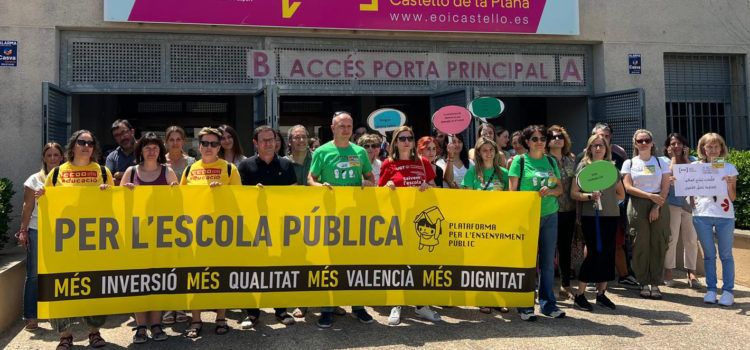 Compromís se suma a la concentración en contra de los “recortes” a la EOI en las comarcas de Castelló