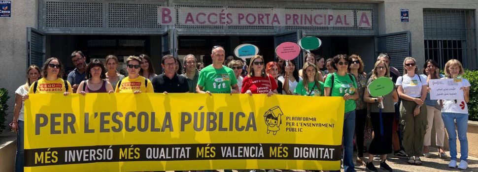 Compromís se suma a la concentración en contra de los “recortes” a la EOI en las comarcas de Castelló