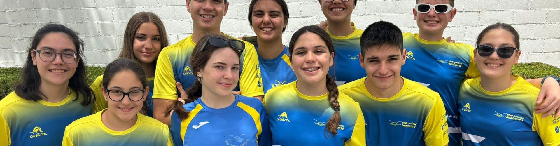 El Club Natació Benicarló participa en el Trofeu Delfín a Sedaví con plata para Alonso Escuder