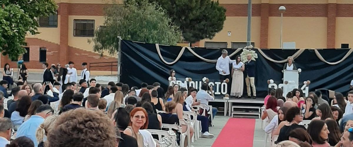IES Leopoldo Querol: graduacions de 4t ESO i 2n de Batxillerat