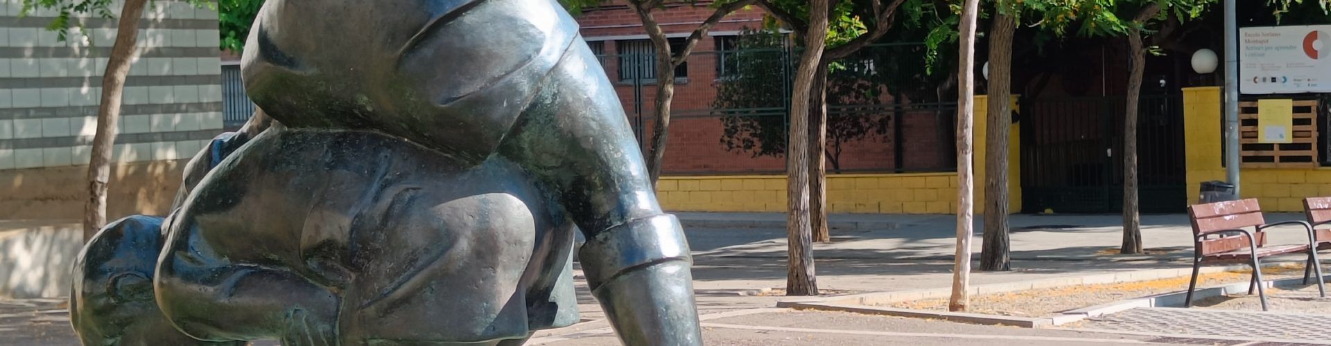 Vora l’Ebre: Sobre l’escultura “La Viola”, d’Innocenci Soriano-Montagut