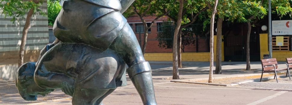 Vora l’Ebre: Sobre l’escultura “La Viola”, d’Innocenci Soriano-Montagut